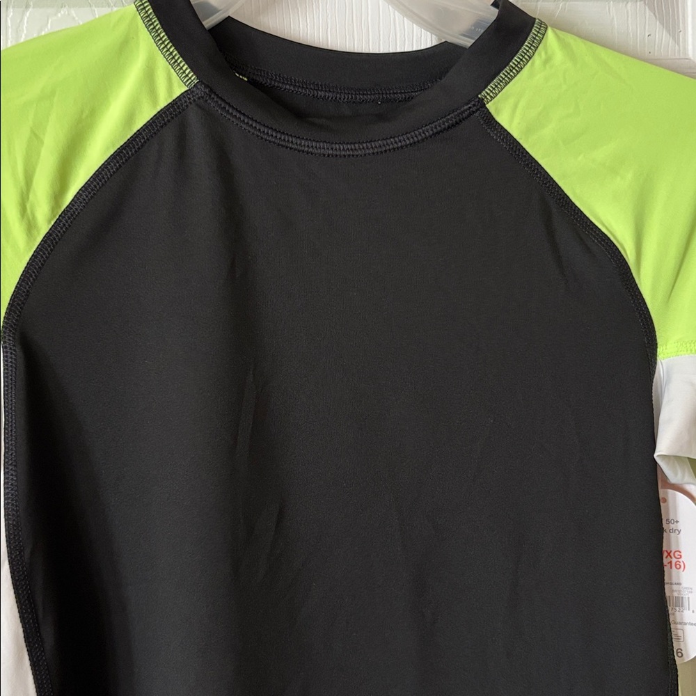 Tee performance active boys new size XL(14-16) Athletic Works polyester